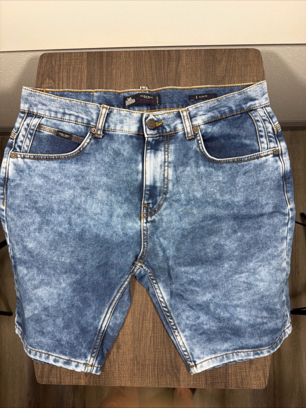 Zara Man Jean Shorts  34 Blue SoftDenim Slim Fit Flat Front Hipster Acid Wash